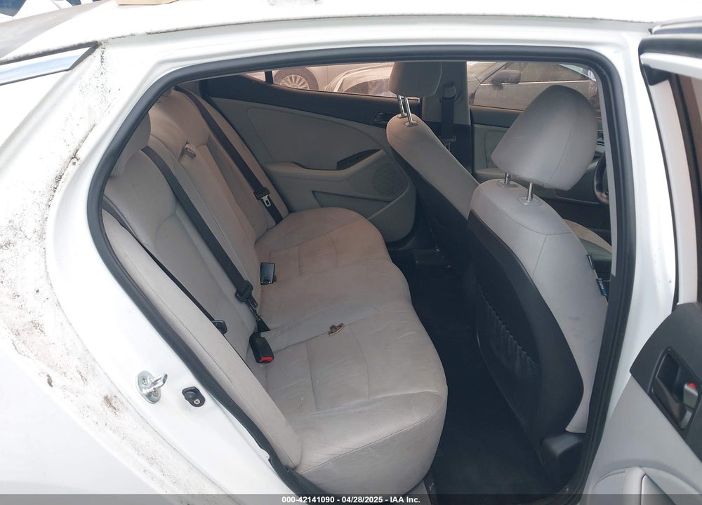 2015 KIA OPTIMA VIN: KNAGM4A70F5644189