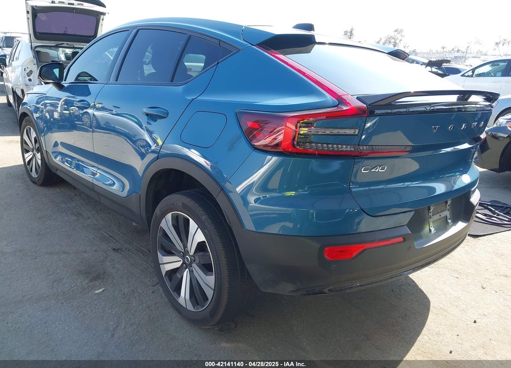 2023 VOLVO C40 RECHARGE PURE ELECTRIC VIN: YV4ED3GL5P2037049
