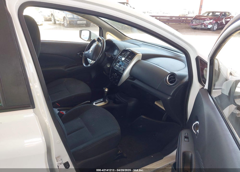 2015 NISSAN VERSA NOTE VIN: 3N1CE2CPXFL375010
