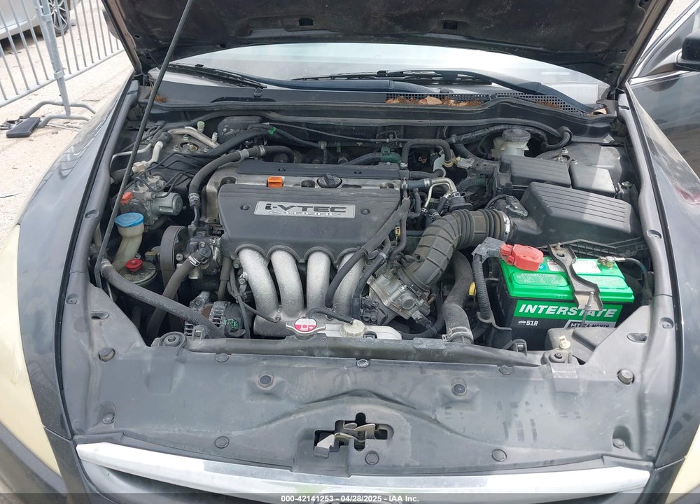 2007 HONDA ACCORD 2.4 EX VIN: 1HGCM56817A073220