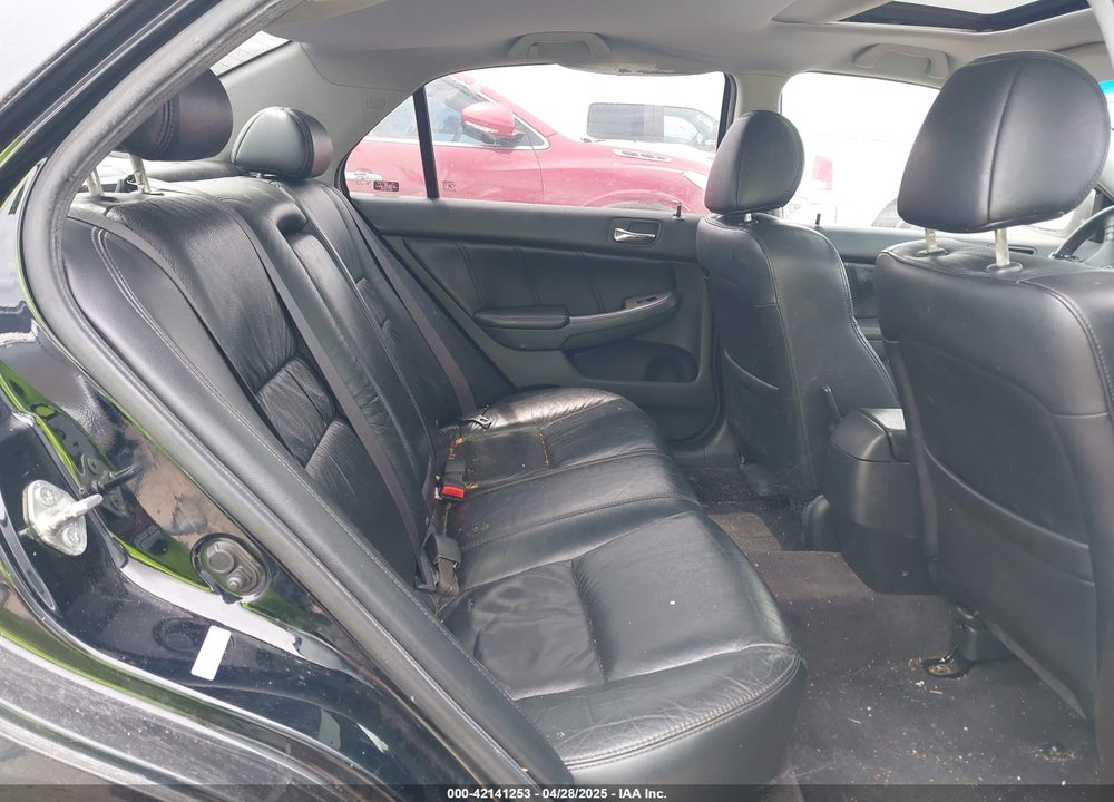 2007 HONDA ACCORD 2.4 EX VIN: 1HGCM56817A073220