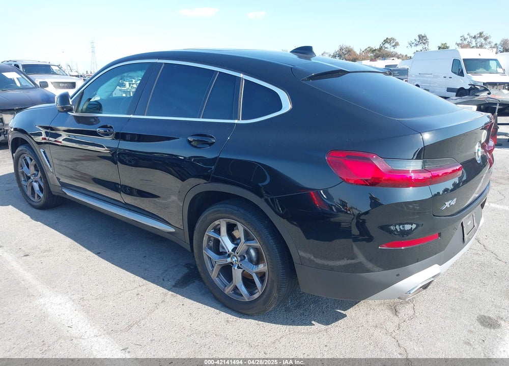 2023 BMW X4 VIN: 5UX33DT09P9S87057