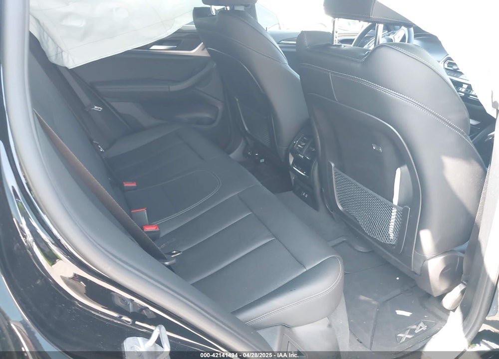 2023 BMW X4 VIN: 5UX33DT09P9S87057