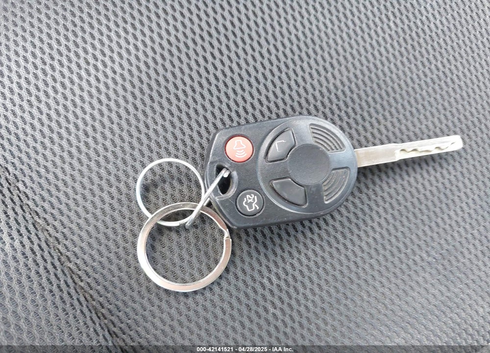 2014 FORD FOCUS VIN: 1FADP3K2XEL139495