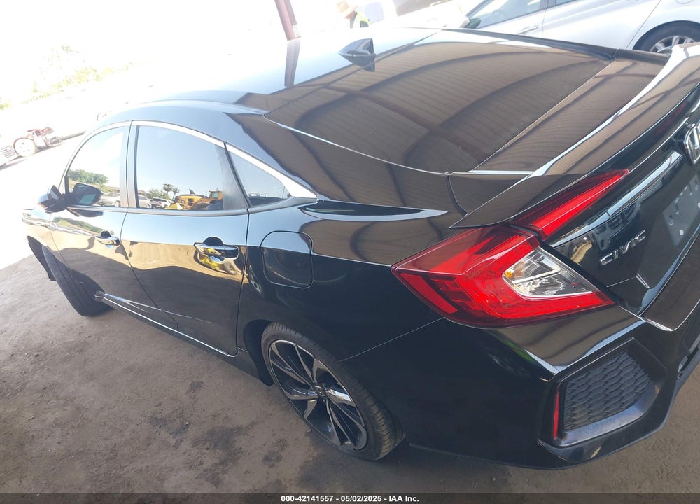 2019 HONDA CIVIC SI VIN: 2HGFC1E57KH706877
