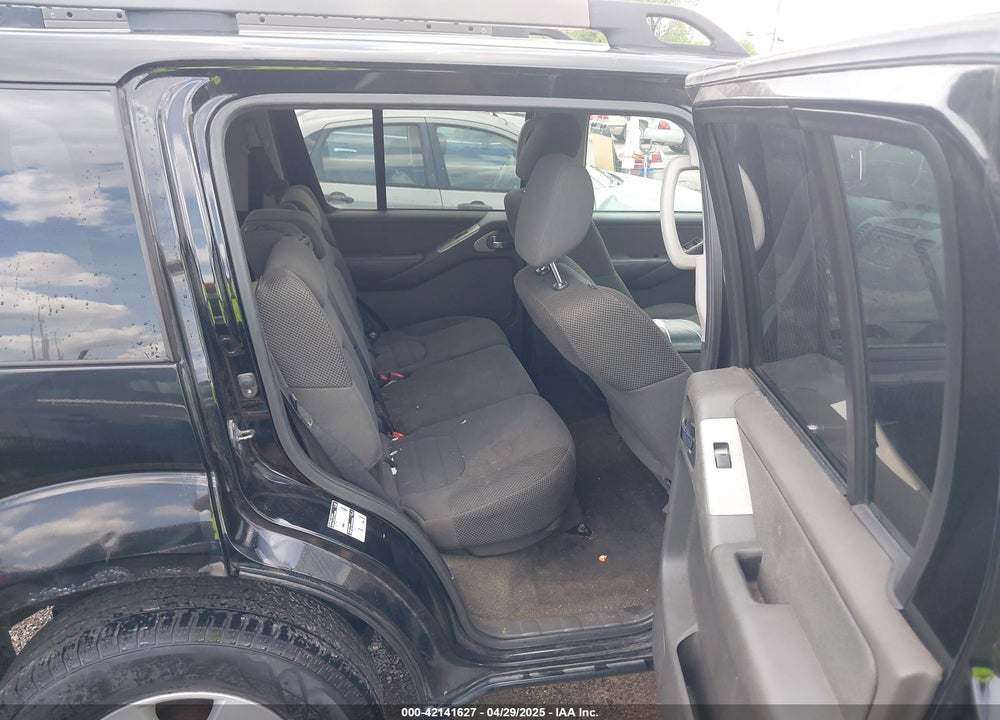 2010 NISSAN PATHFINDER S VIN: 5N1AR1NB6AC602116