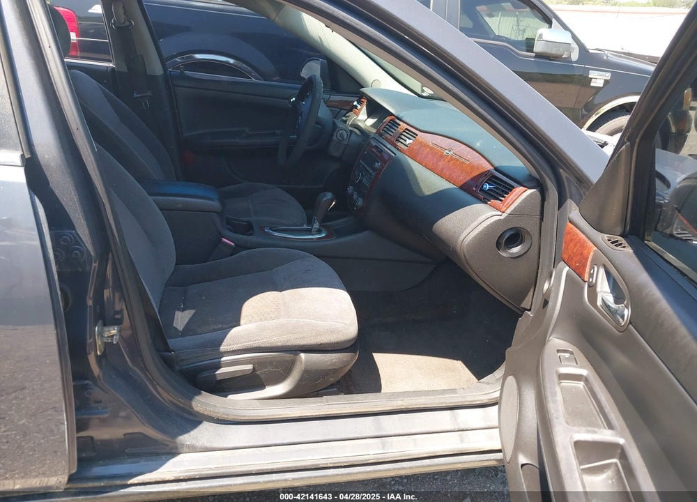 2008 CHEVROLET IMPALA VIN: 2G1WB58K781287000