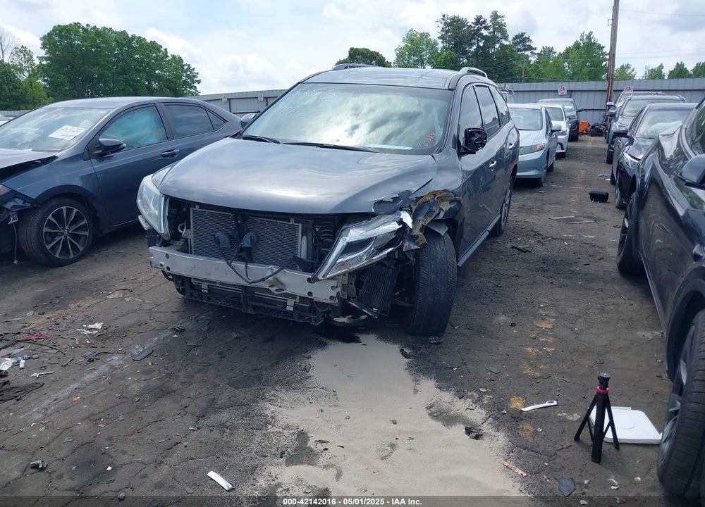 2015 NISSAN PATHFINDER VIN: 5N1AR2MN0FC633256