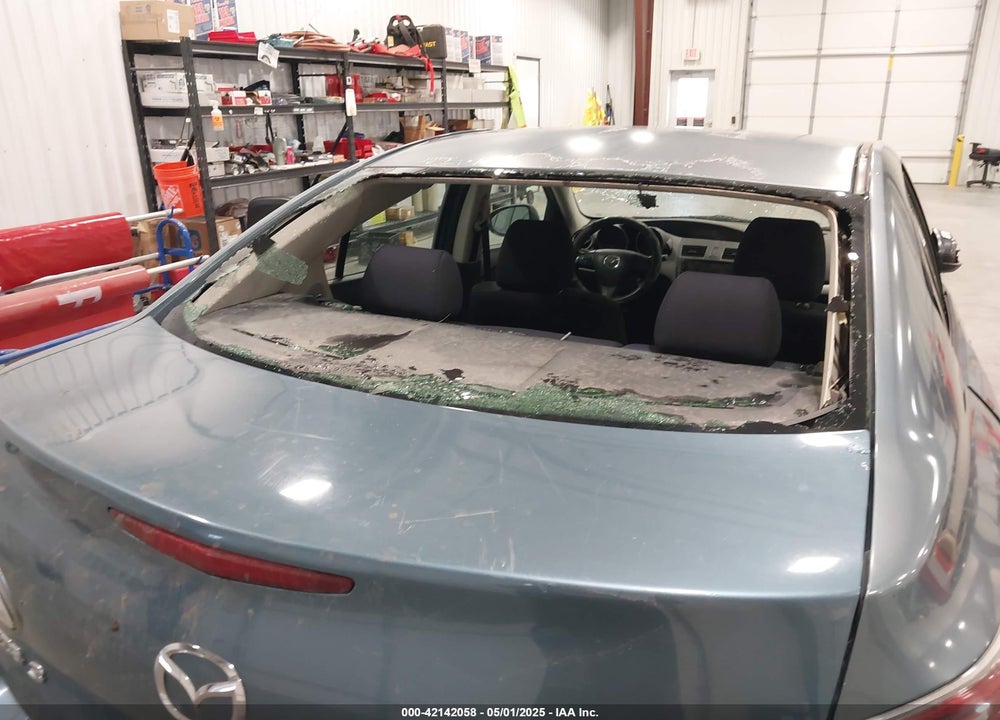 2010 MAZDA 3 I SPORT VIN: JM1BL1SF7A1230475