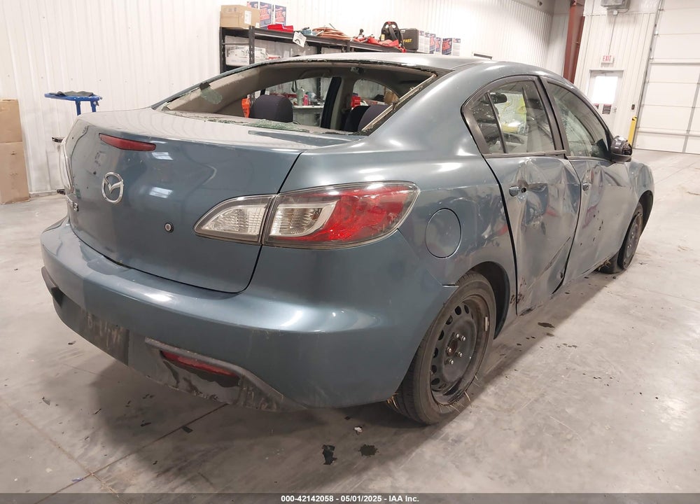 2010 MAZDA 3 I SPORT VIN: JM1BL1SF7A1230475