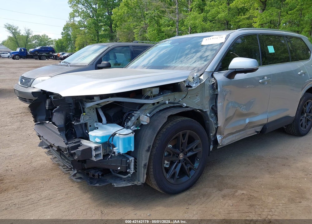 2024 TOYOTA GRAND HIGHLANDER VIN: 5TDACAB52RS010775