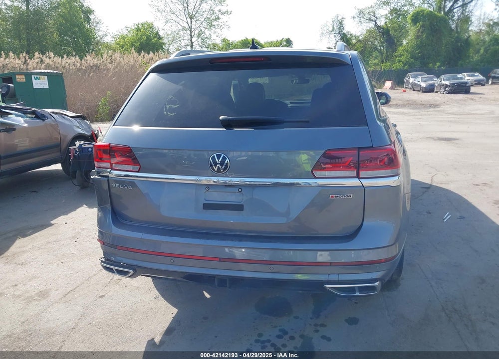 2021 VOLKSWAGEN ATLAS VIN: 1V2FR2CA2MC503869