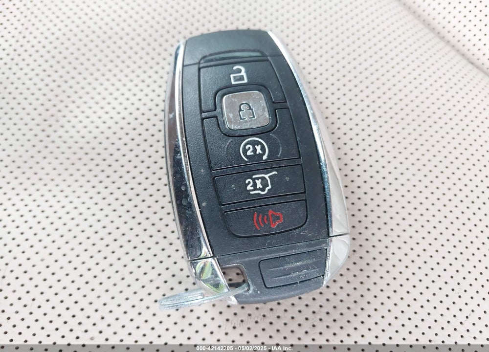 2019 LINCOLN MKC RESERVE VIN: 5LMTJ3DHXKUL21088