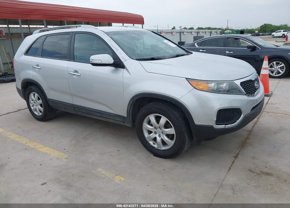 2011 KIA SORENTO LX V6 VIN: 5XYKT4A20BG164594