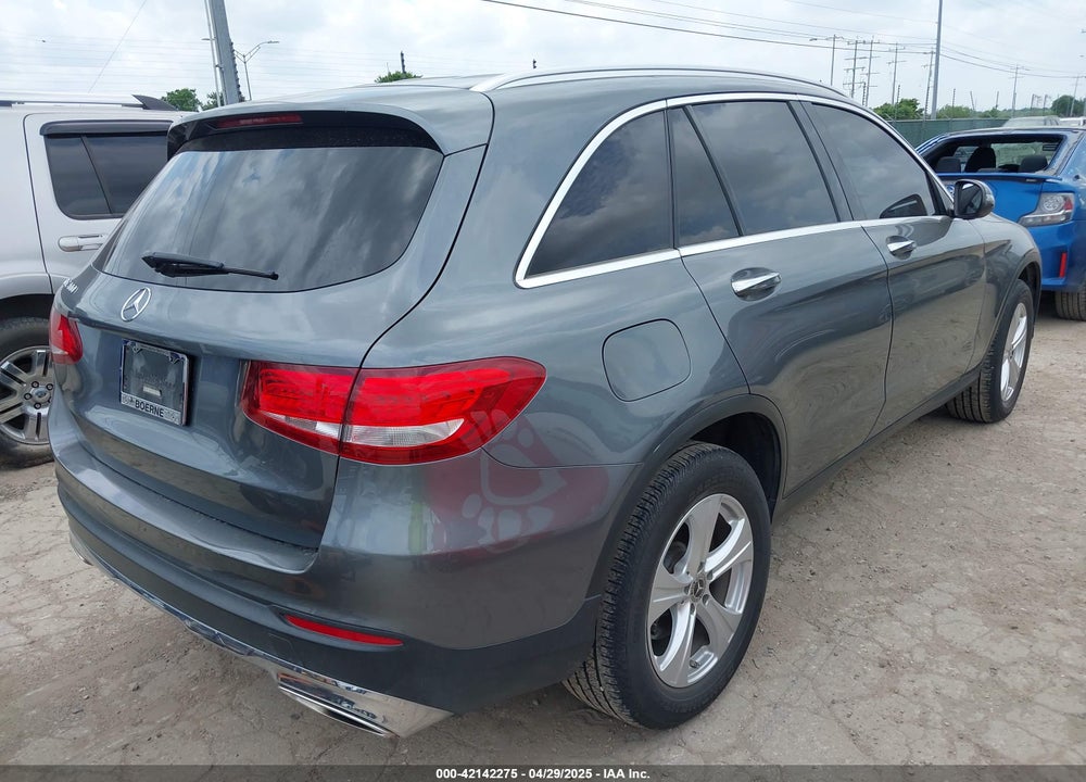 2017 MERCEDES-BENZ GLC 300 VIN: WDC0G4JB9HV011882