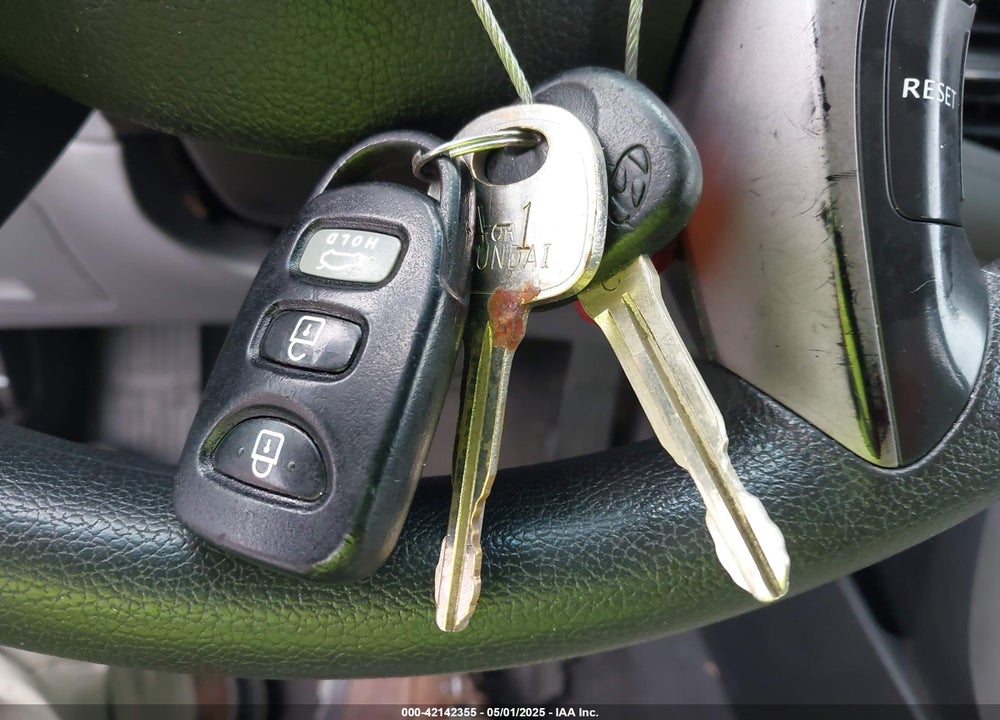 2013 HYUNDAI ELANTRA VIN: 5NPDH4AE4DH314240