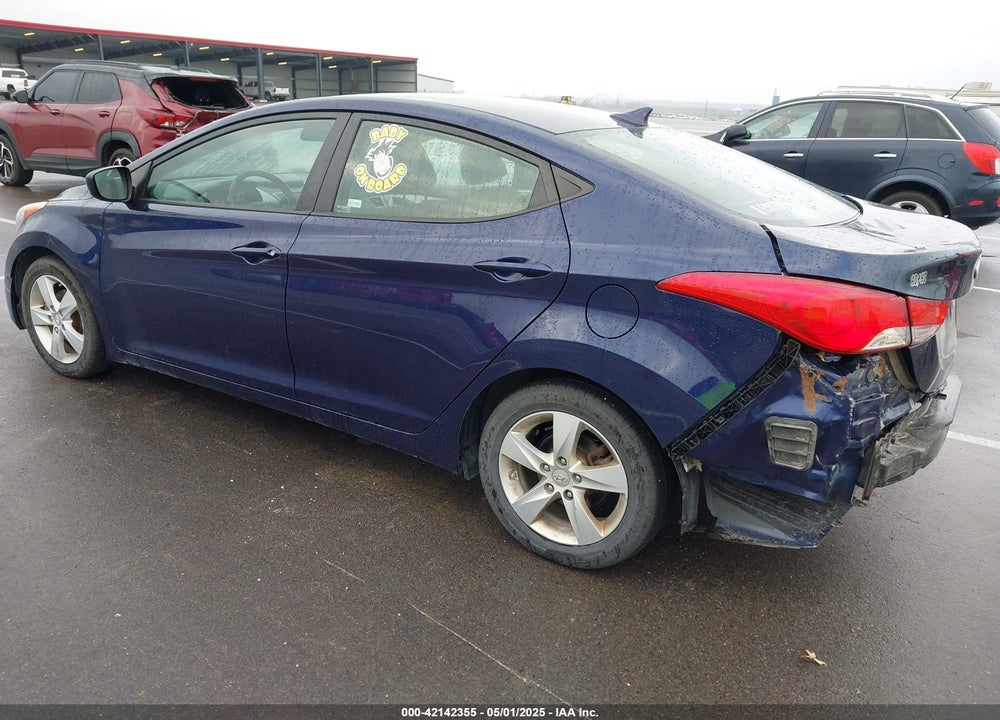 2013 HYUNDAI ELANTRA VIN: 5NPDH4AE4DH314240