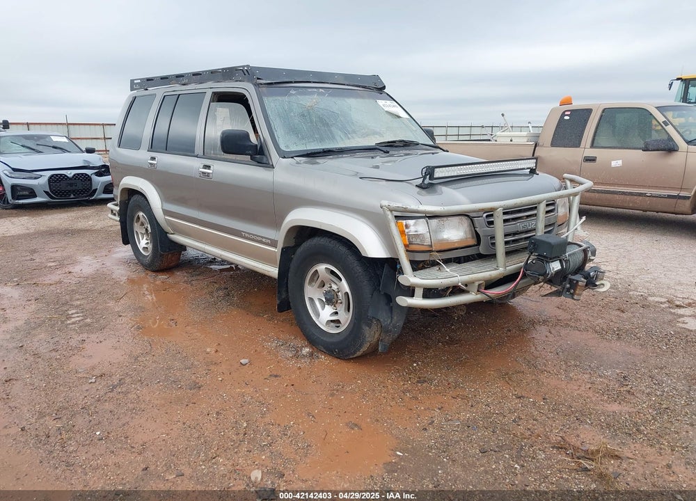2001 ISUZU TROOPER LIMITED/LS/S VIN: JACDJ58XX17J18173