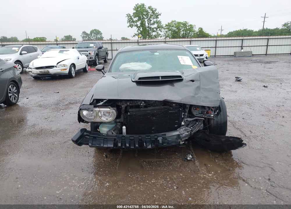 2014 DODGE CHALLENGER VIN: 2C3CDYBT8EH282211
