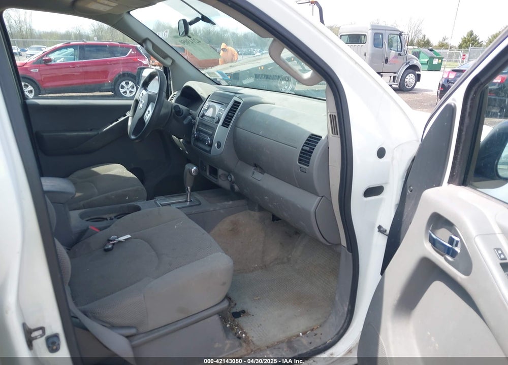 2014 NISSAN FRONTIER VIN: 1N6AD0ER2EN748921