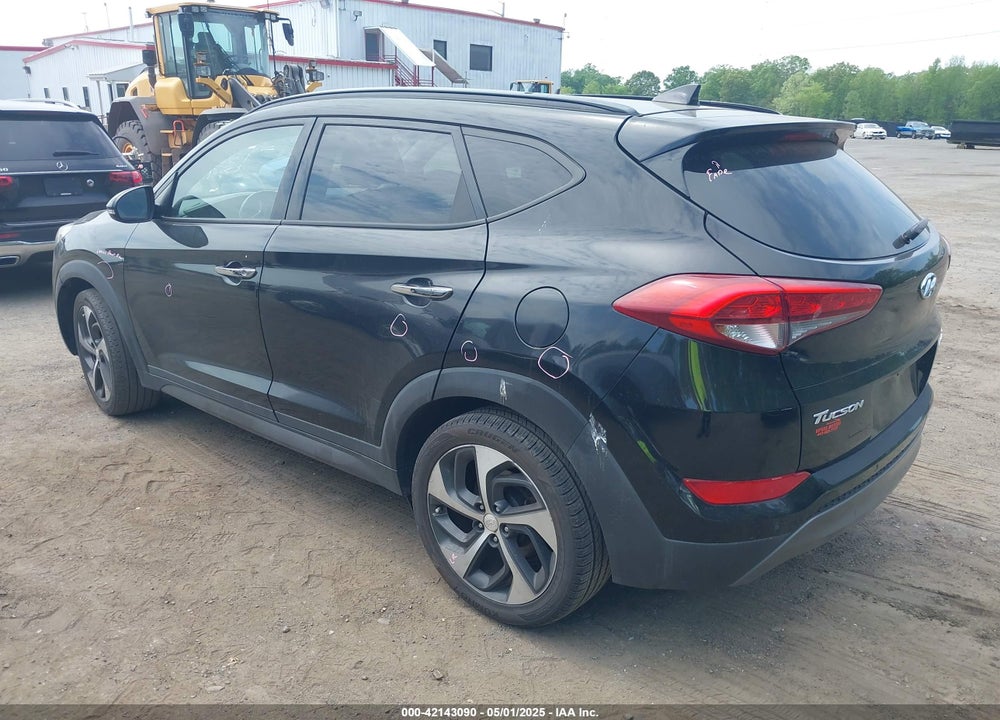2016 HYUNDAI TUCSON LIMITED VIN: KM8J3CA22GU262307