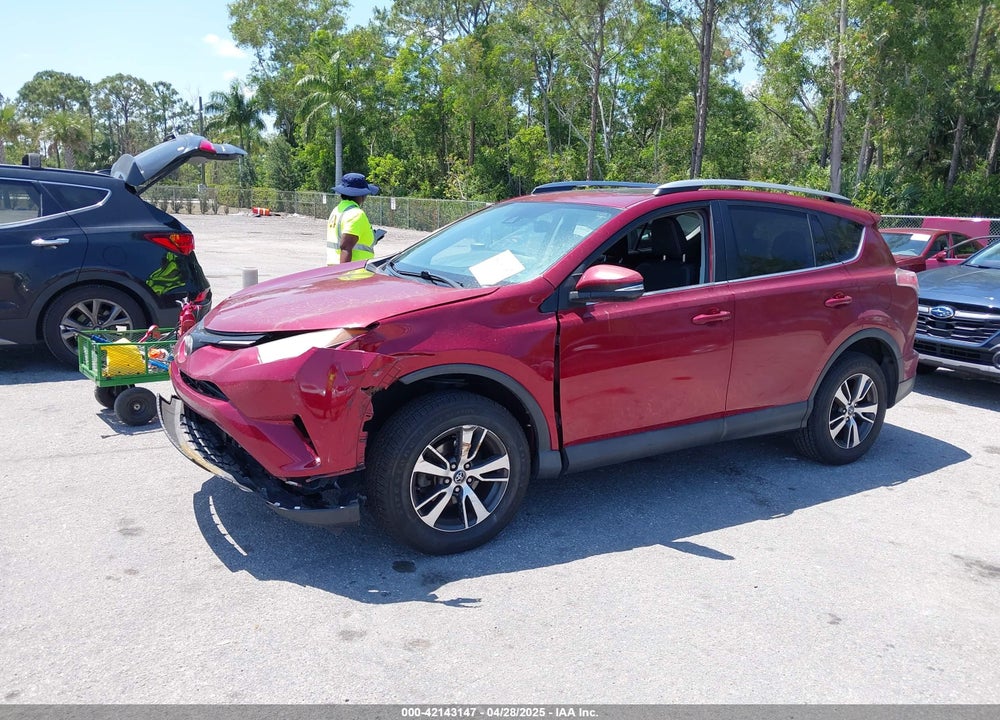 2018 TOYOTA RAV4 VIN: 2T3WFREV1JW416850