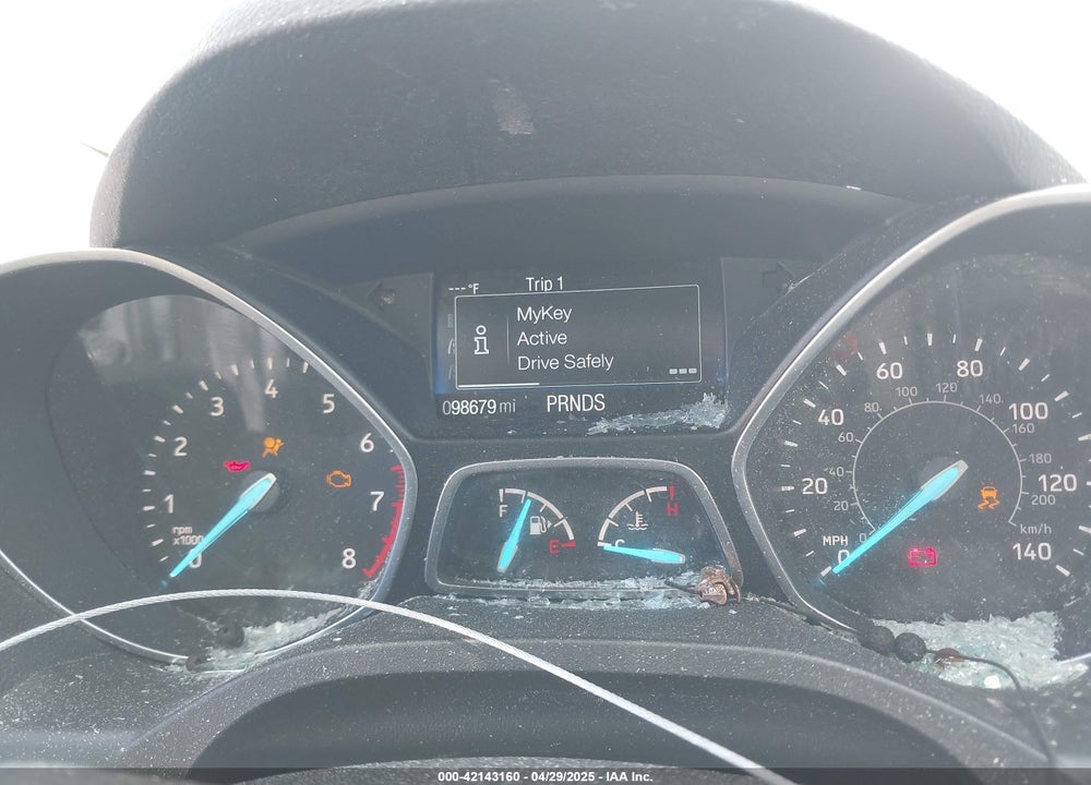 2018 FORD ESCAPE VIN: 1FMCU0GD2JUB26232