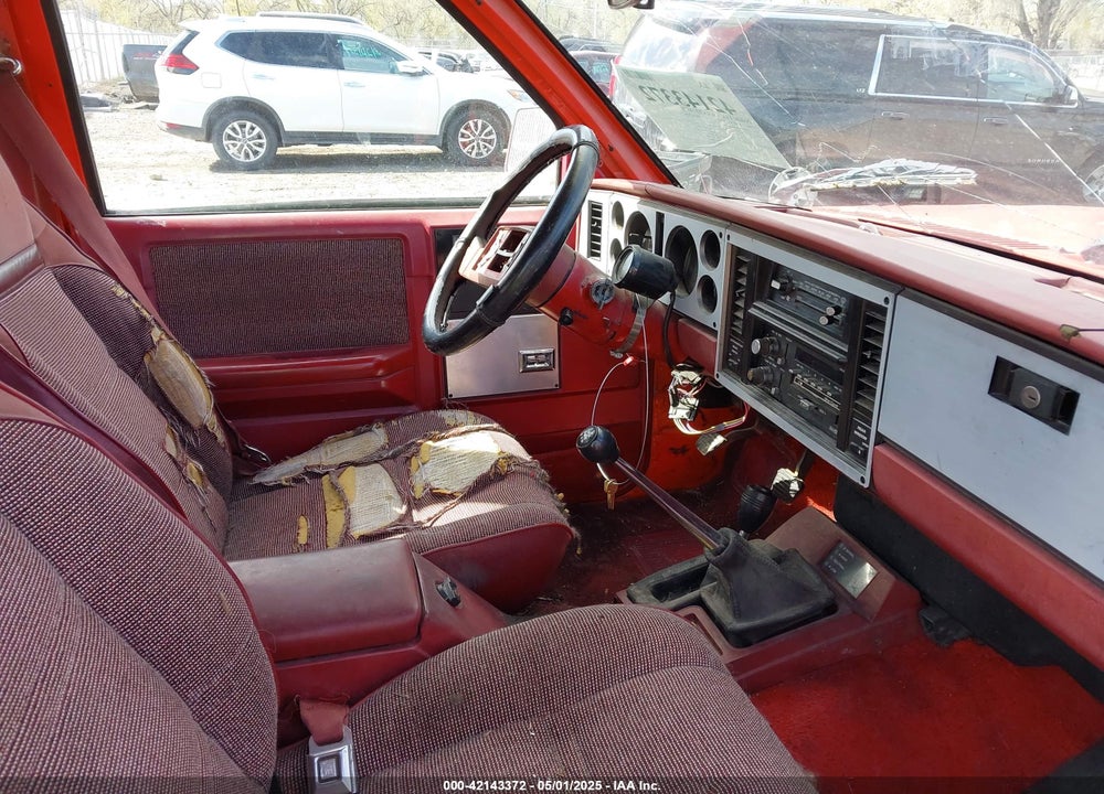 1984 CHEVROLET BLAZER S10 VIN: 1G8CT18B1E8203630
