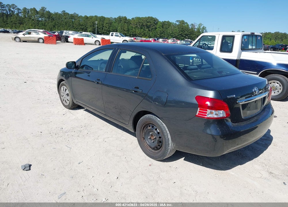 2010 TOYOTA YARIS VIN: JTDBT4K37A1363597