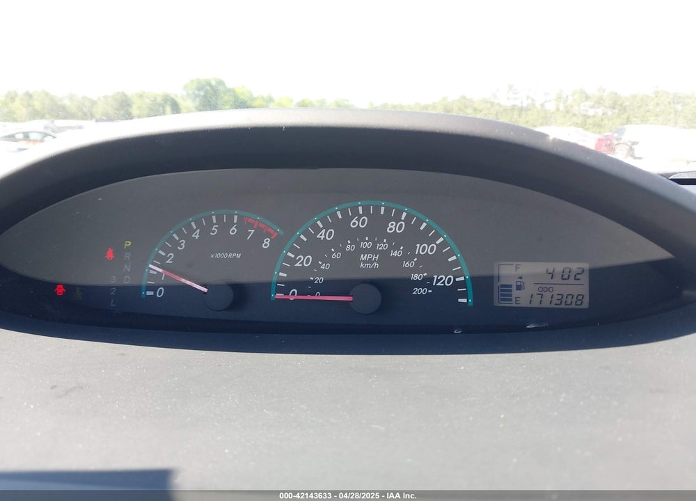 2010 TOYOTA YARIS VIN: JTDBT4K37A1363597