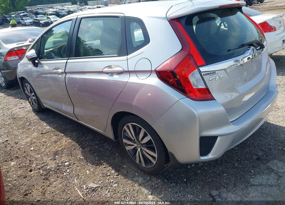 2016 HONDA FIT VIN: JHMGK5H71GS001338