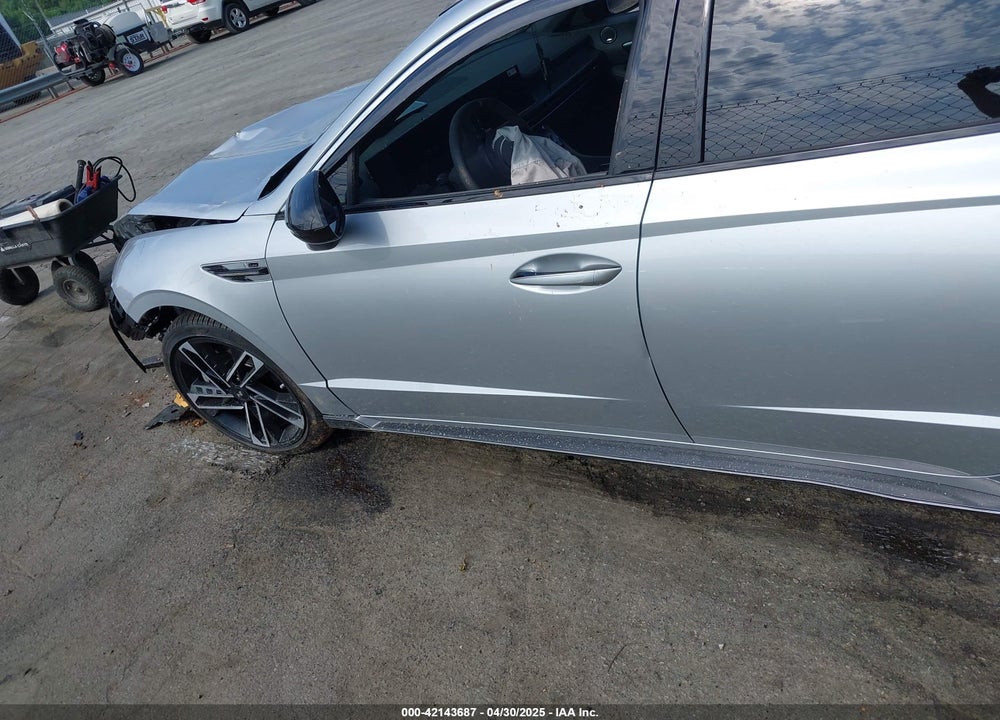 2025 HYUNDAI SONATA VIN: KMHL54JC1SA472957
