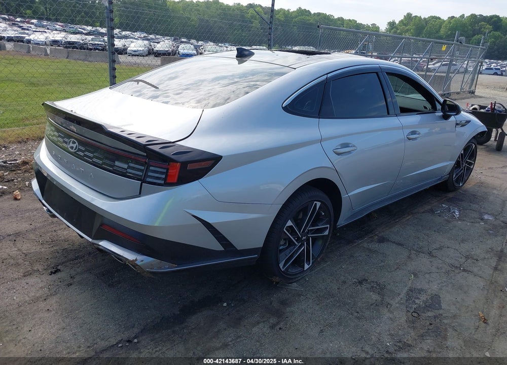2025 HYUNDAI SONATA VIN: KMHL54JC1SA472957