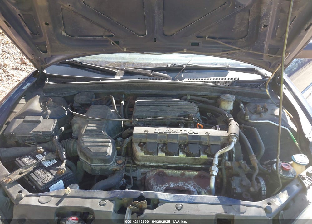2005 HONDA CIVIC LX VIN: 2HGES165X5H611666