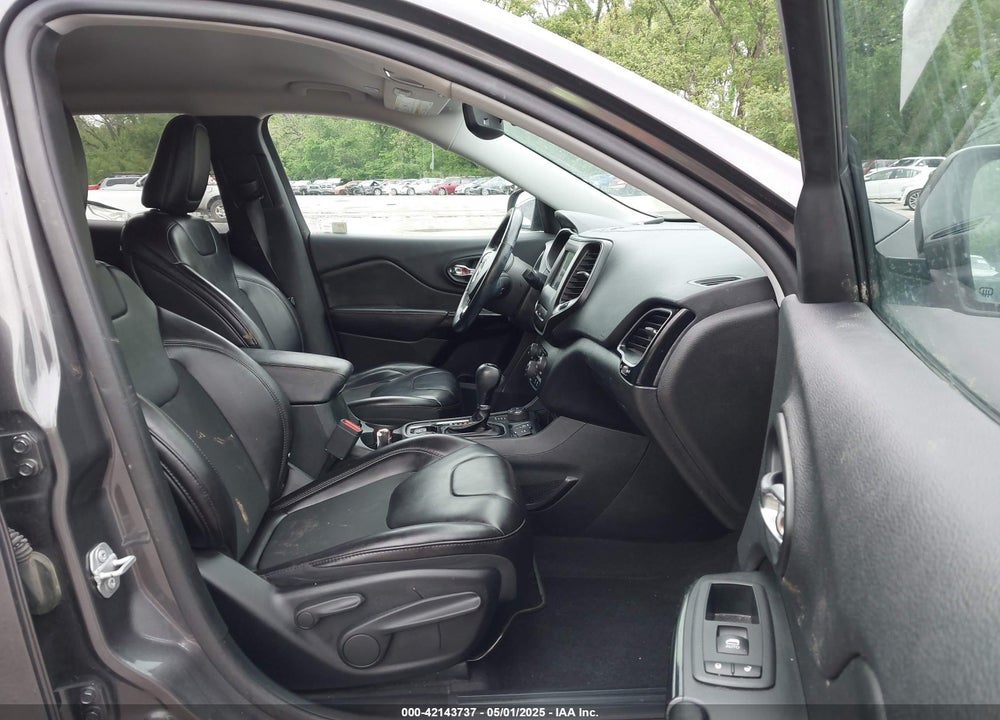 2019 JEEP CHEROKEE ALTITUDE 4X4 VIN: 1C4PJMLB2KD328371