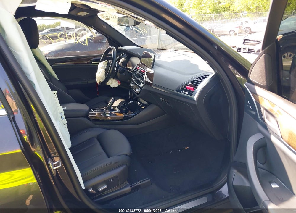 2020 BMW X3 VIN: 5UXTY3C00L9B76499