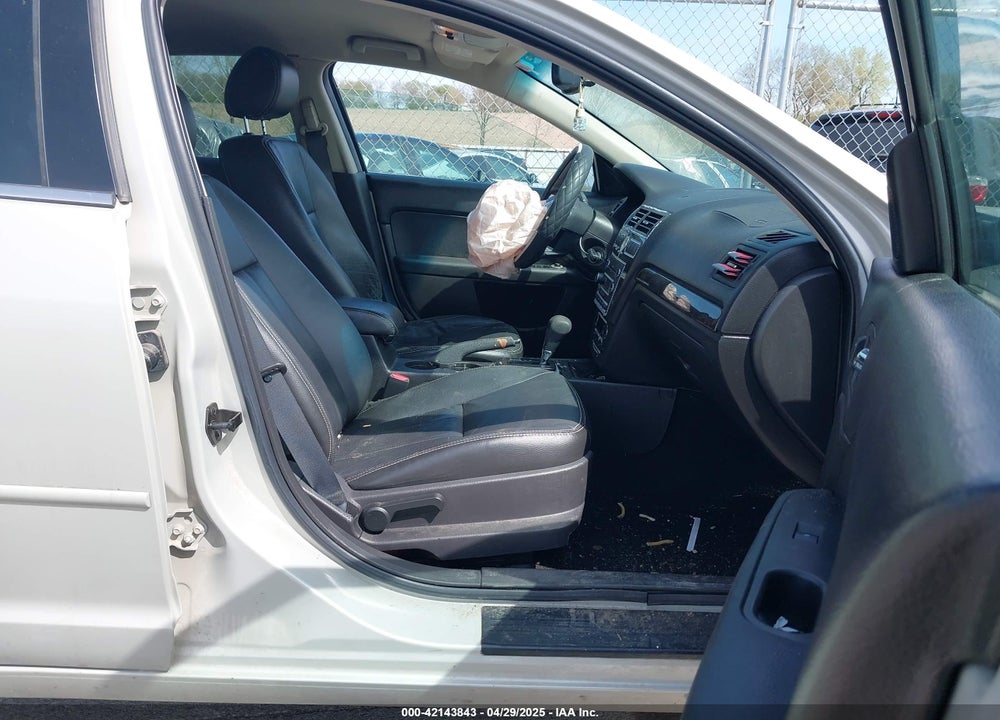 2008 MERCURY MILAN VIN: 3MEHM08128R636563
