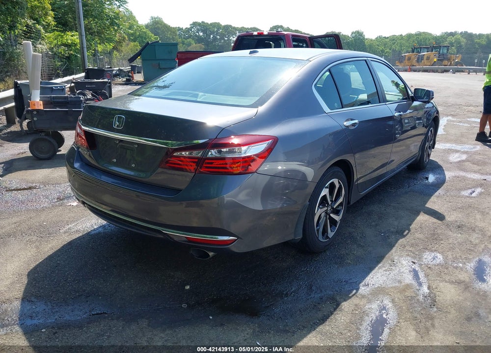 2017 HONDA ACCORD EX VIN: 1HGCR2F7XHA055100