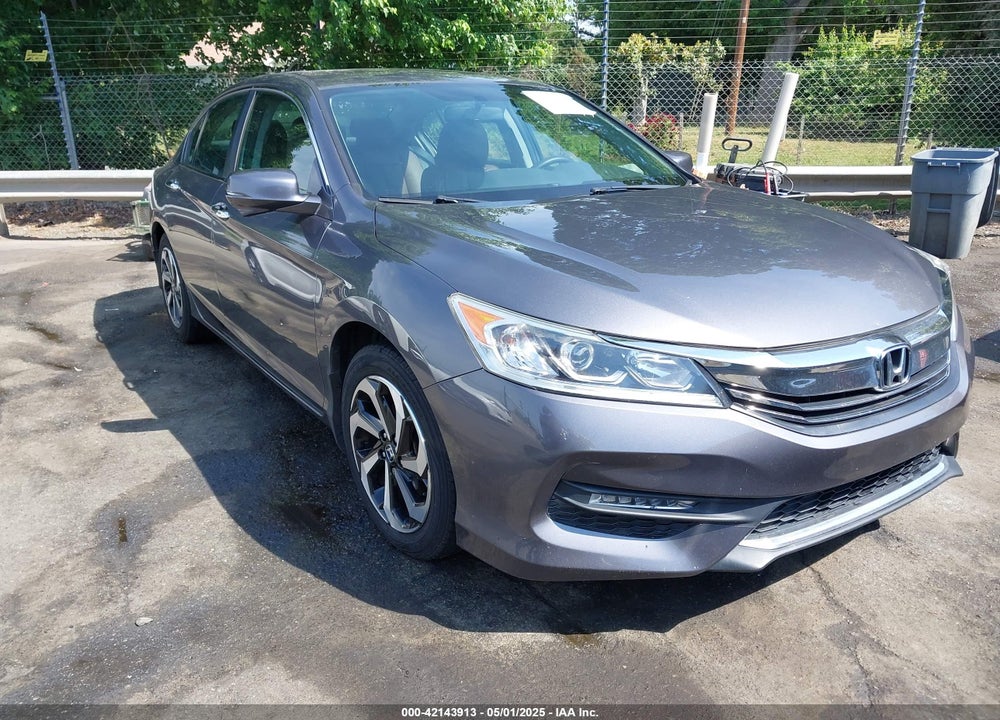 2017 HONDA ACCORD EX VIN: 1HGCR2F7XHA055100