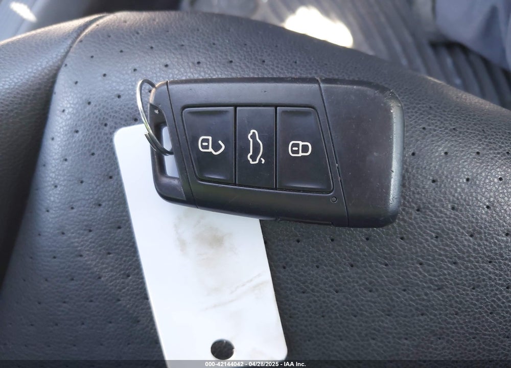 2019 VOLKSWAGEN JETTA VIN: 3VWCB7BU3KM174206