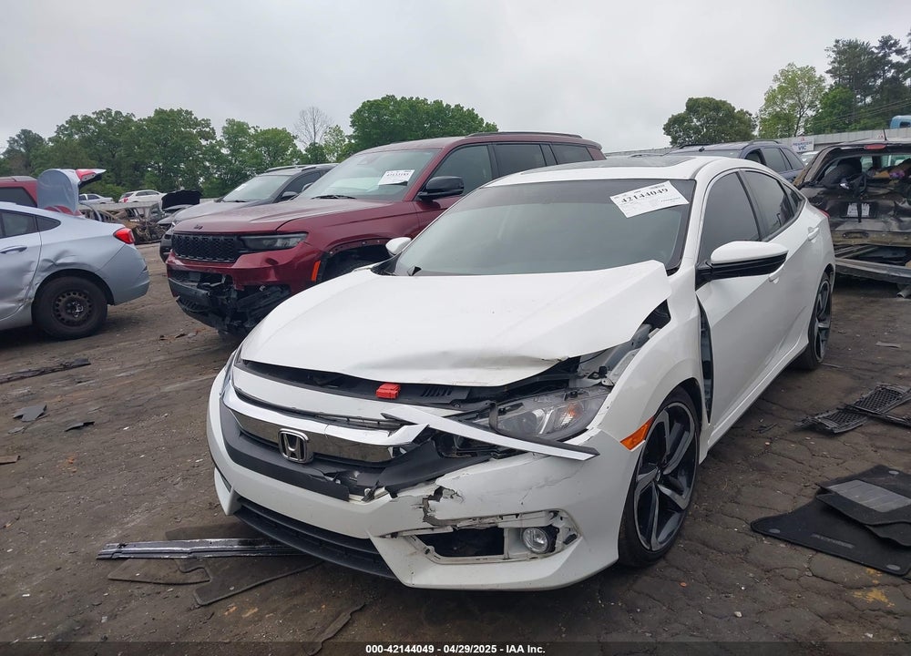 2018 HONDA CIVIC VIN: JHMFC1F30JX025481