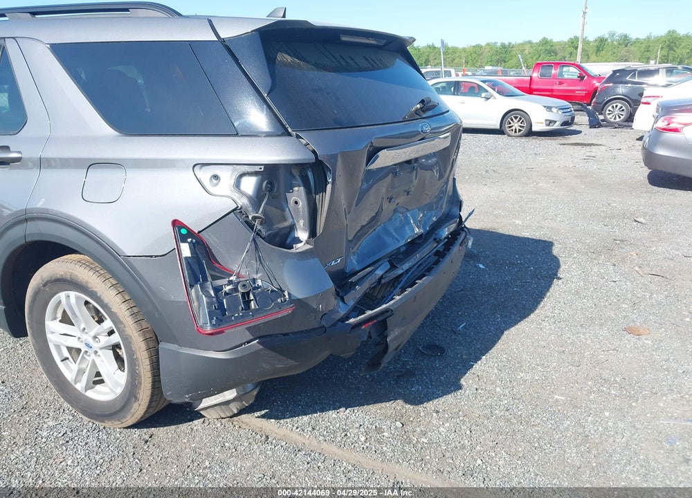 2022 FORD EXPLORER XLT VIN: 1FMSK7DH7NGB67316