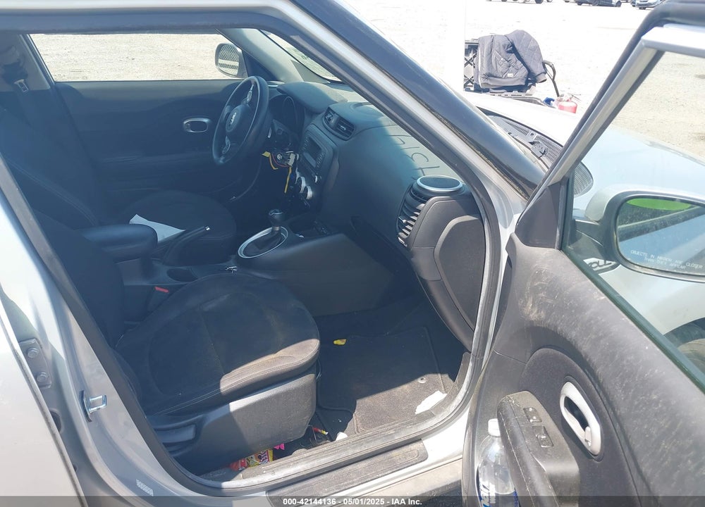 2016 KIA SOUL VIN: KNDJN2A27G7844314