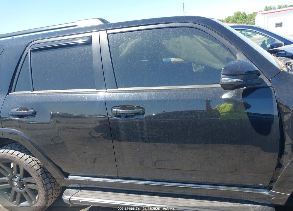 2021 TOYOTA 4RUNNER NIGHTSHADE SPECIAL EDITION VIN: JTECU5JR5M5246848