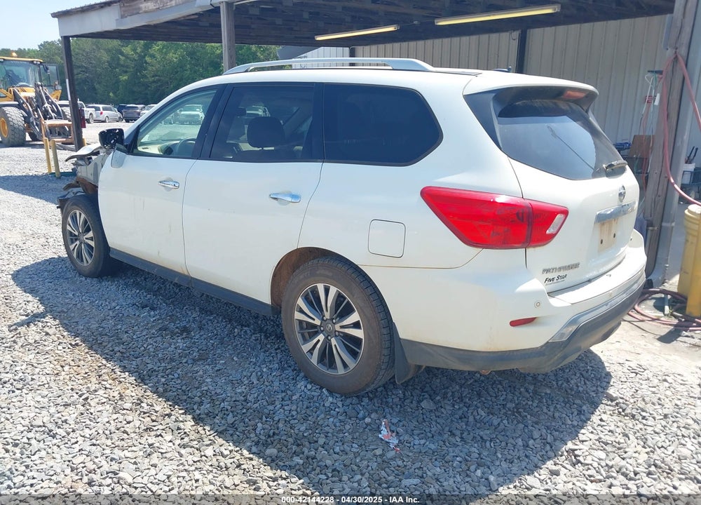 2017 NISSAN PATHFINDER VIN: 5N1DR2MNXHC622572