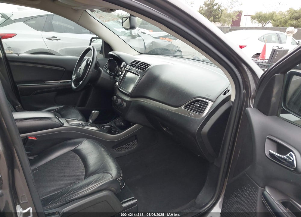 2016 DODGE JOURNEY CROSSROAD PLUS VIN: 3C4PDCGB8GT195371