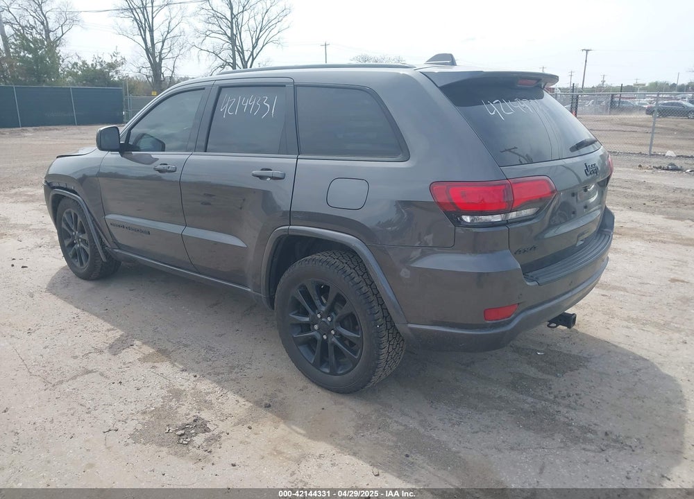 2019 JEEP GRAND CHEROKEE VIN: 1C4RJFAG8KC666043