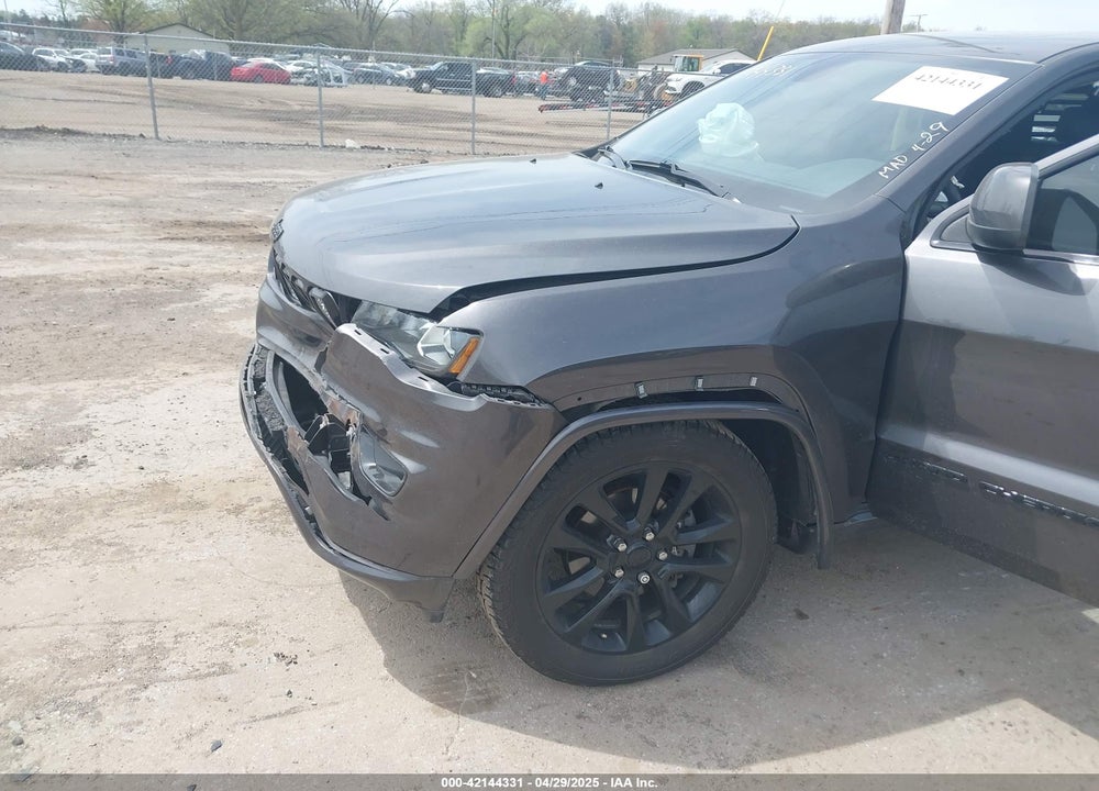 2019 JEEP GRAND CHEROKEE VIN: 1C4RJFAG8KC666043