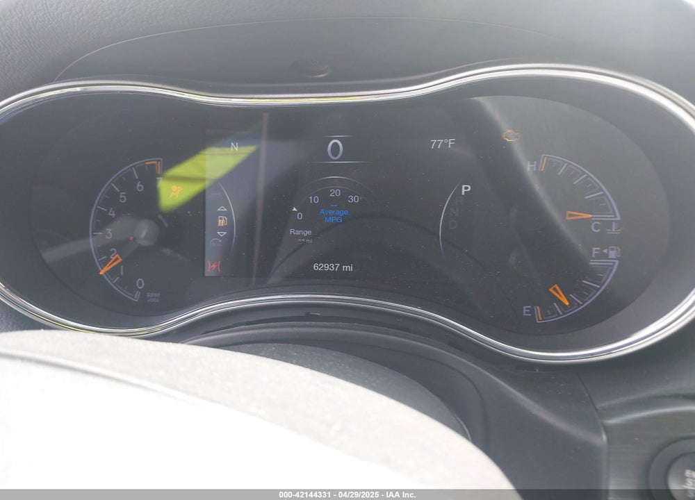 2019 JEEP GRAND CHEROKEE VIN: 1C4RJFAG8KC666043