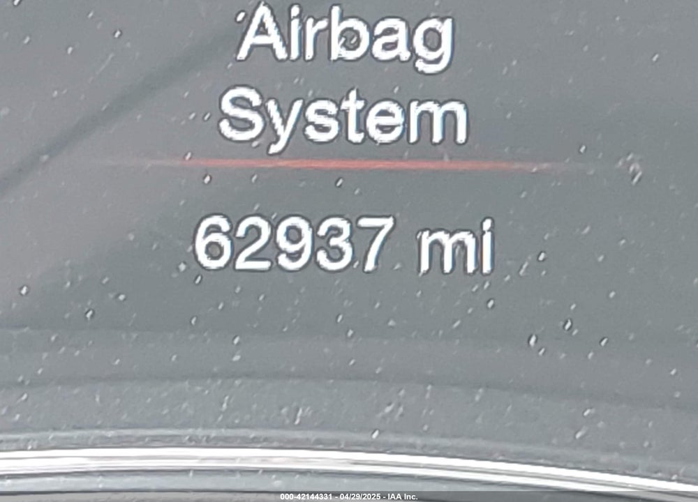 2019 JEEP GRAND CHEROKEE VIN: 1C4RJFAG8KC666043